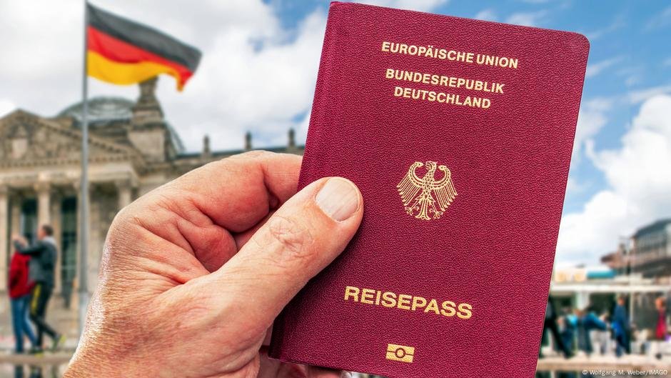 Kann-die-deutsche-Staatsburgerschaft-aufgrund-von-Anti-Semitismus-entzogen-werden.jpg